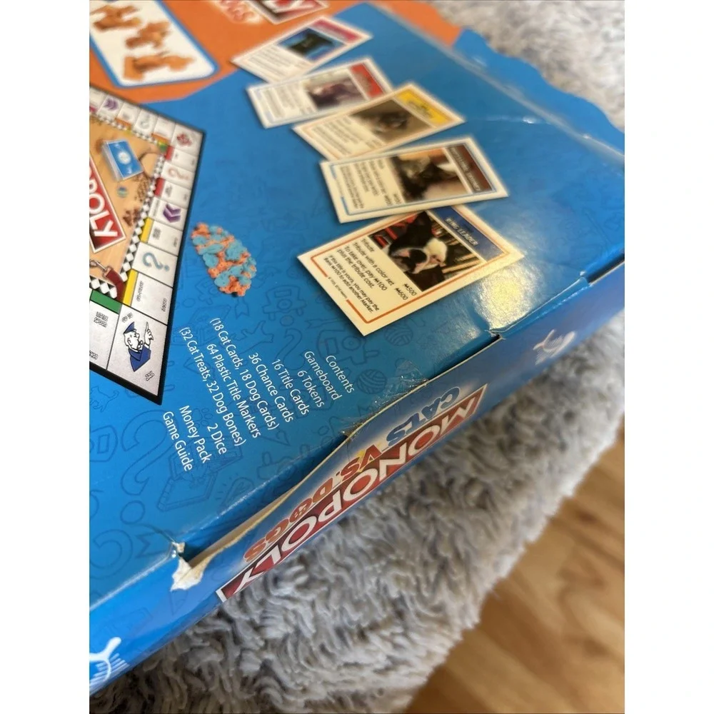 Hasbro Monopoly Cats vs Dogs Board Game Kids Adults Blue Orange Good E5793